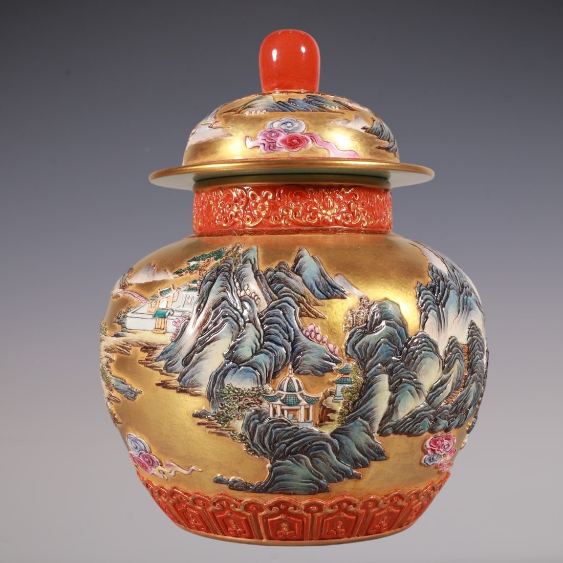 An Exquisite Enamel Landscape Pattern Lotus Pattern Tea Caddy - 5