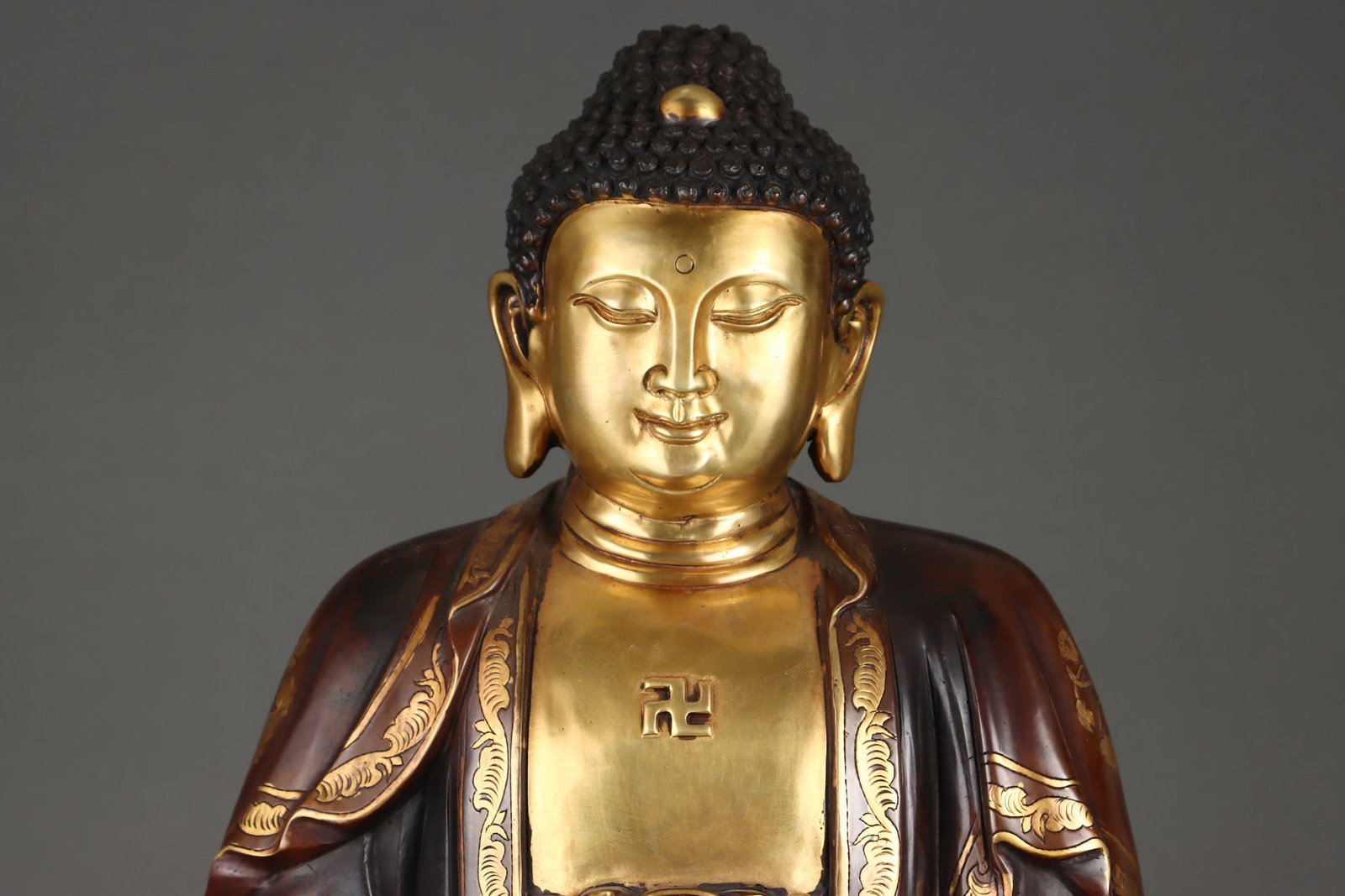 An Exquisite Gilt Bronze Buddha Statue - 5
