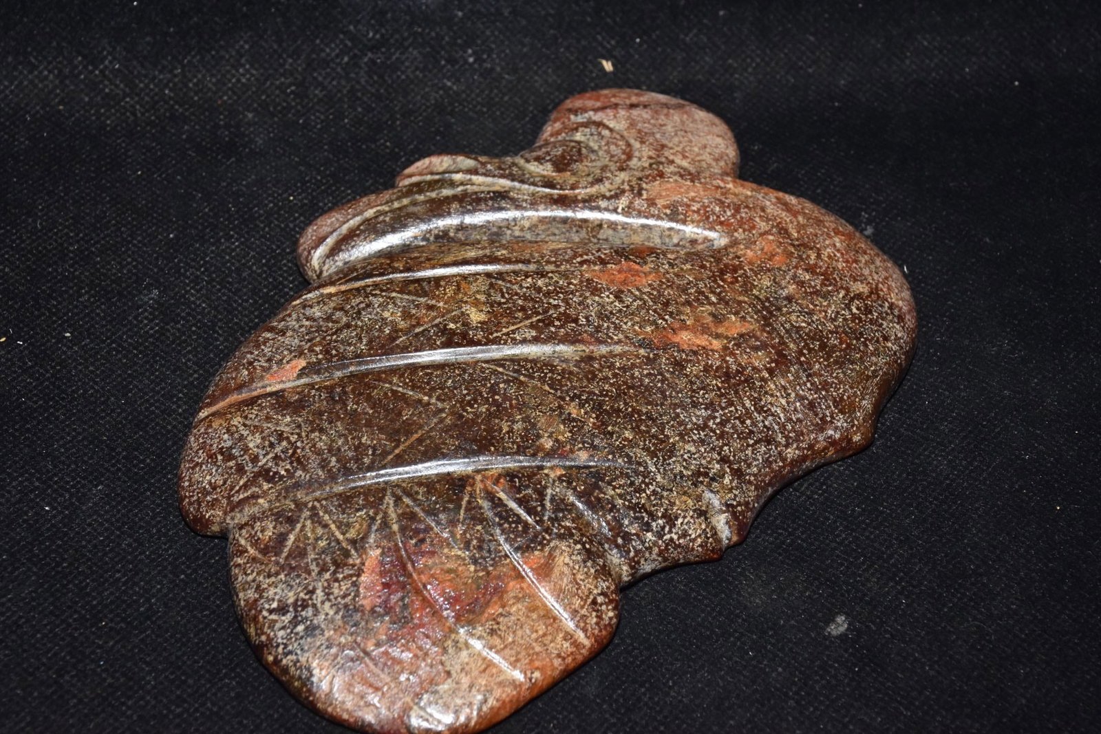 An Exquisite Hemo Jade Bird Ornament - 6