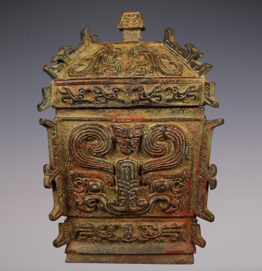 An Exquisite Bronze Beast-Face Pattern Censer - 6
