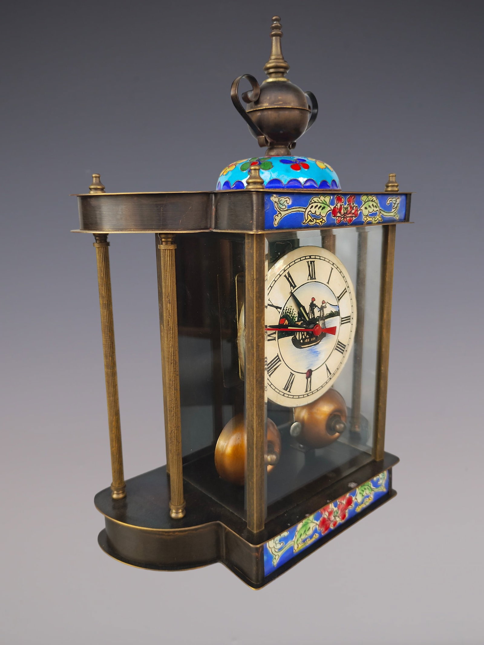 An Exquisite Bronze Lotus Pattern Clock - 7