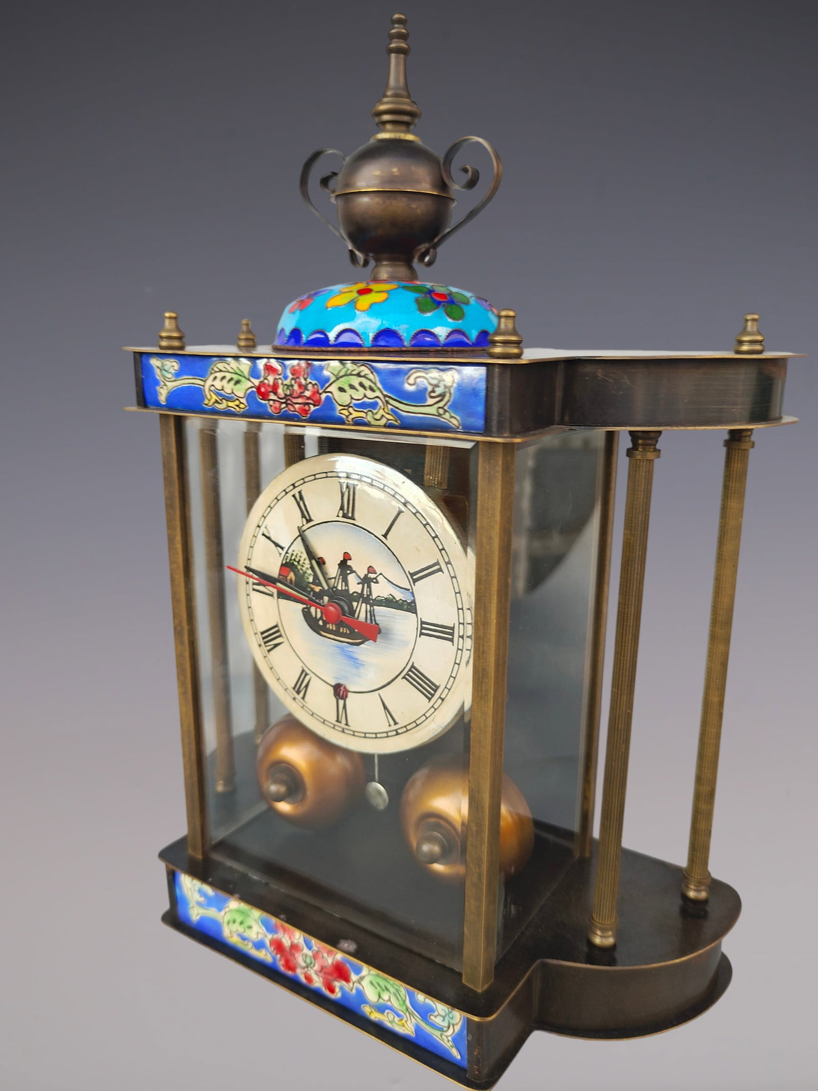 An Exquisite Bronze Lotus Pattern Clock - 8