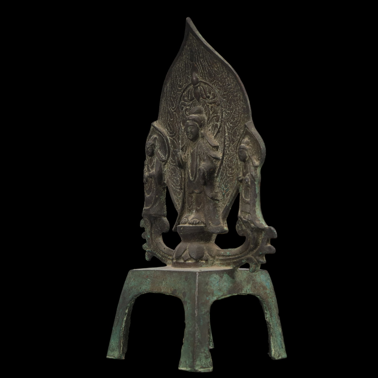 An Exquisite Bronze Buddha Statue - 3