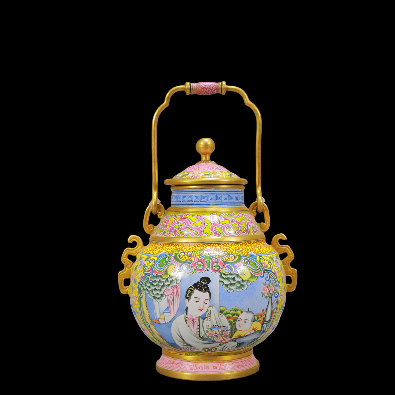 A Exquisite Coppery Enamel Lotus Pattern Character and Story Pattern Ewer: A Exquisite Coppery Enamel Lotus Pattern Character and Story Pattern Ewer Qing Dynasty, China Yongzheng Four-character Mark Size:12cmx20cm Weight:600g (The Dimensions Of All Batches Are Manually