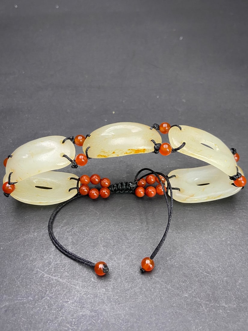 An Exquisite White Jade Bracelets (1 of 9)