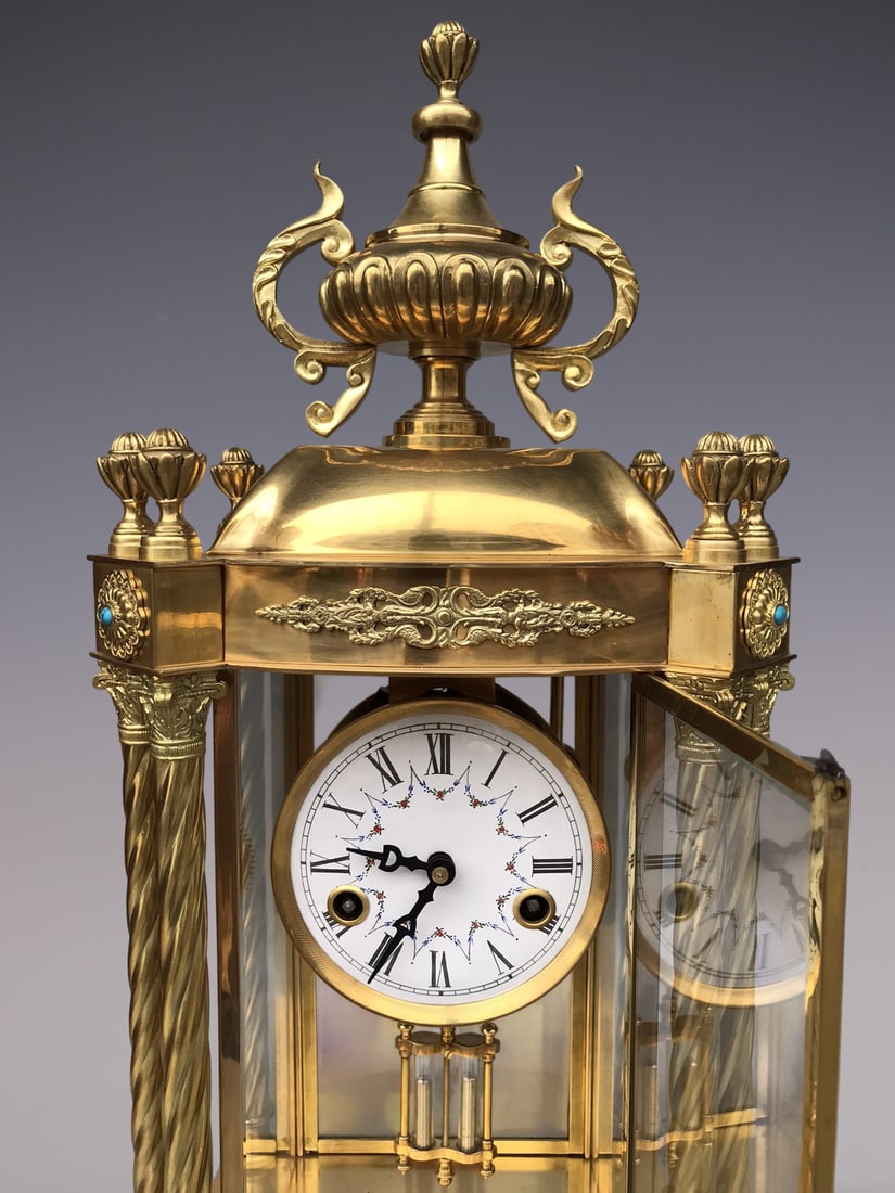 An Exquisite Gilt Bronze Lotus Pattern Clock - 8