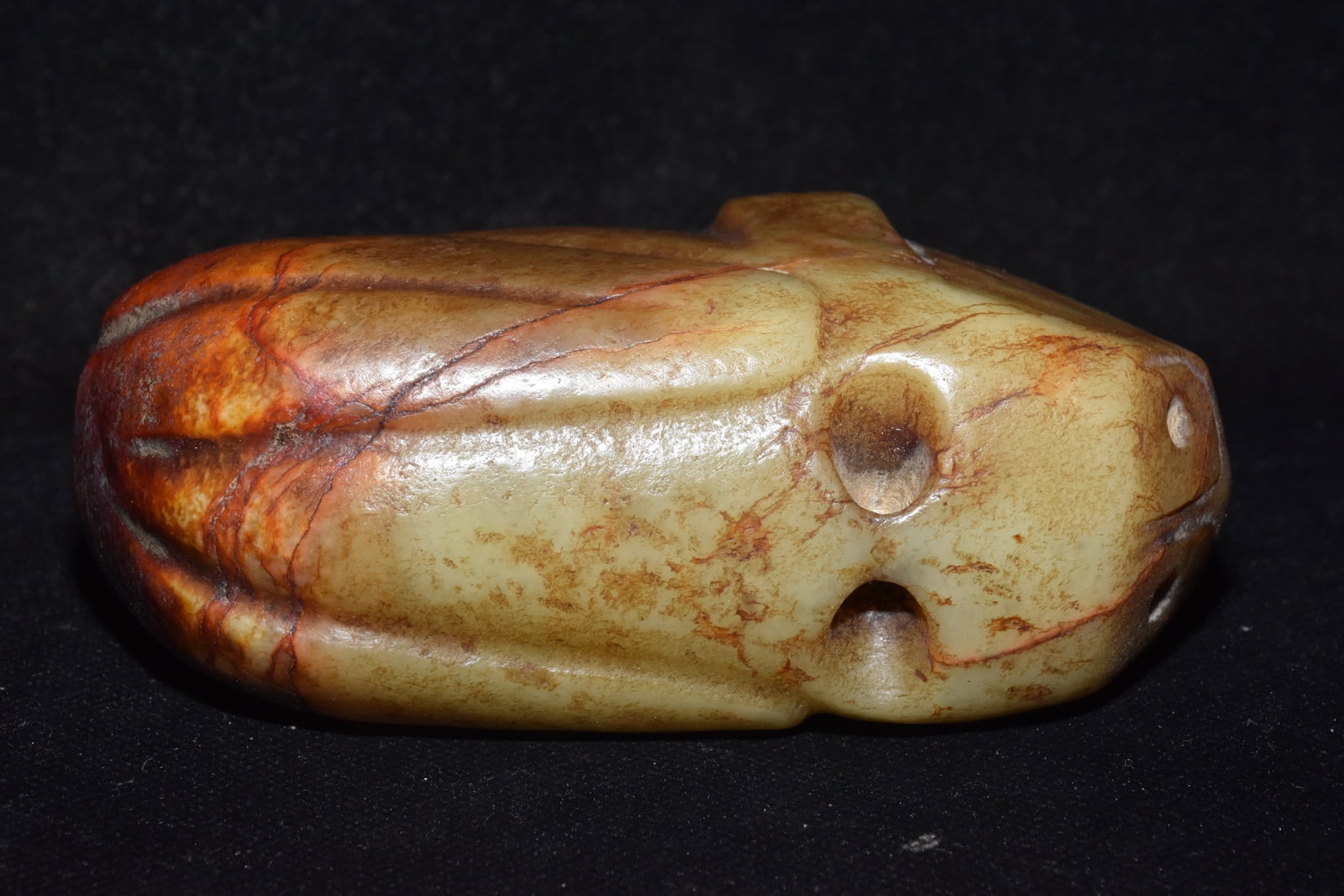 An Exquisite Hemo Jade Ornament - 6