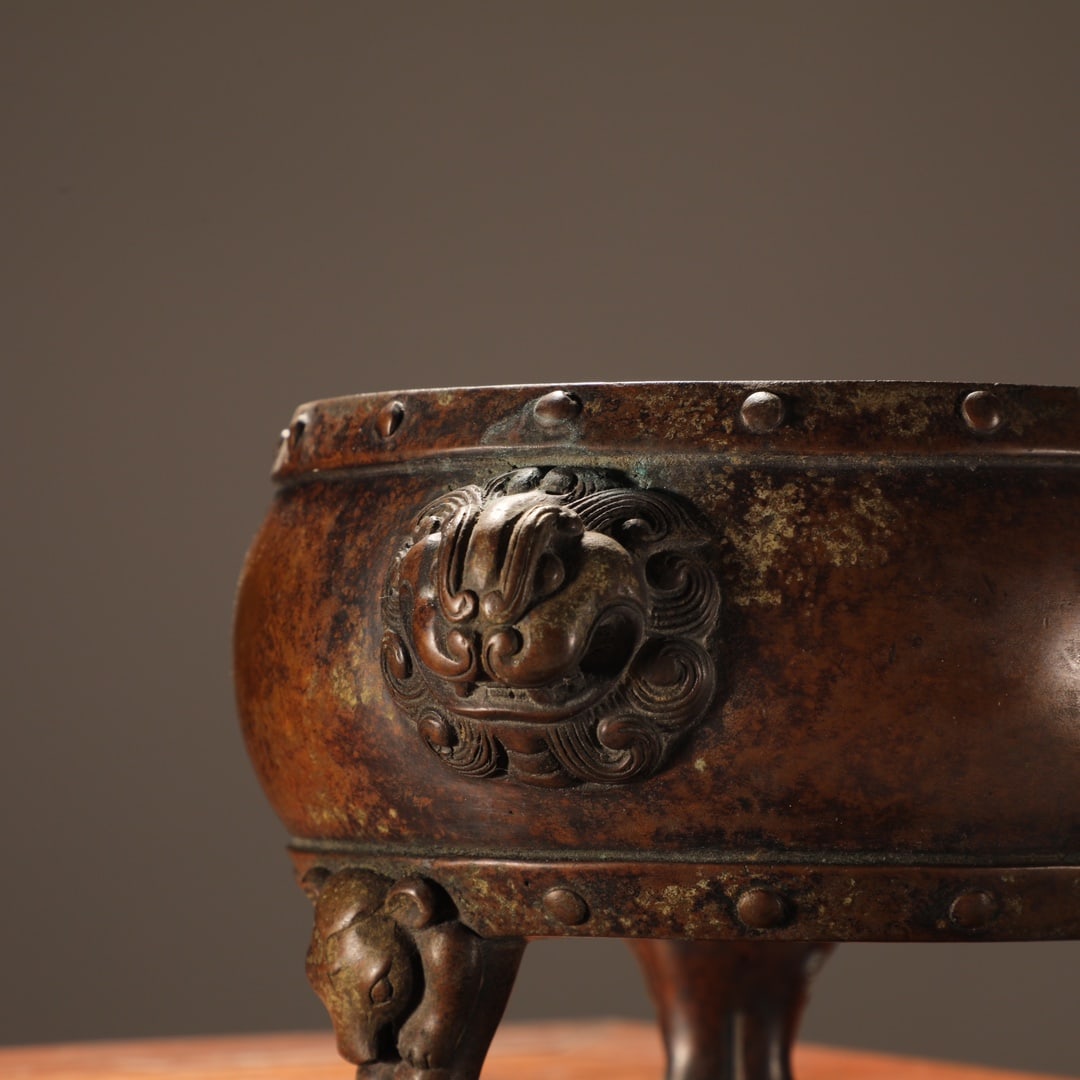 An Exquisite Bronze Double-Ears and Tripod - 7