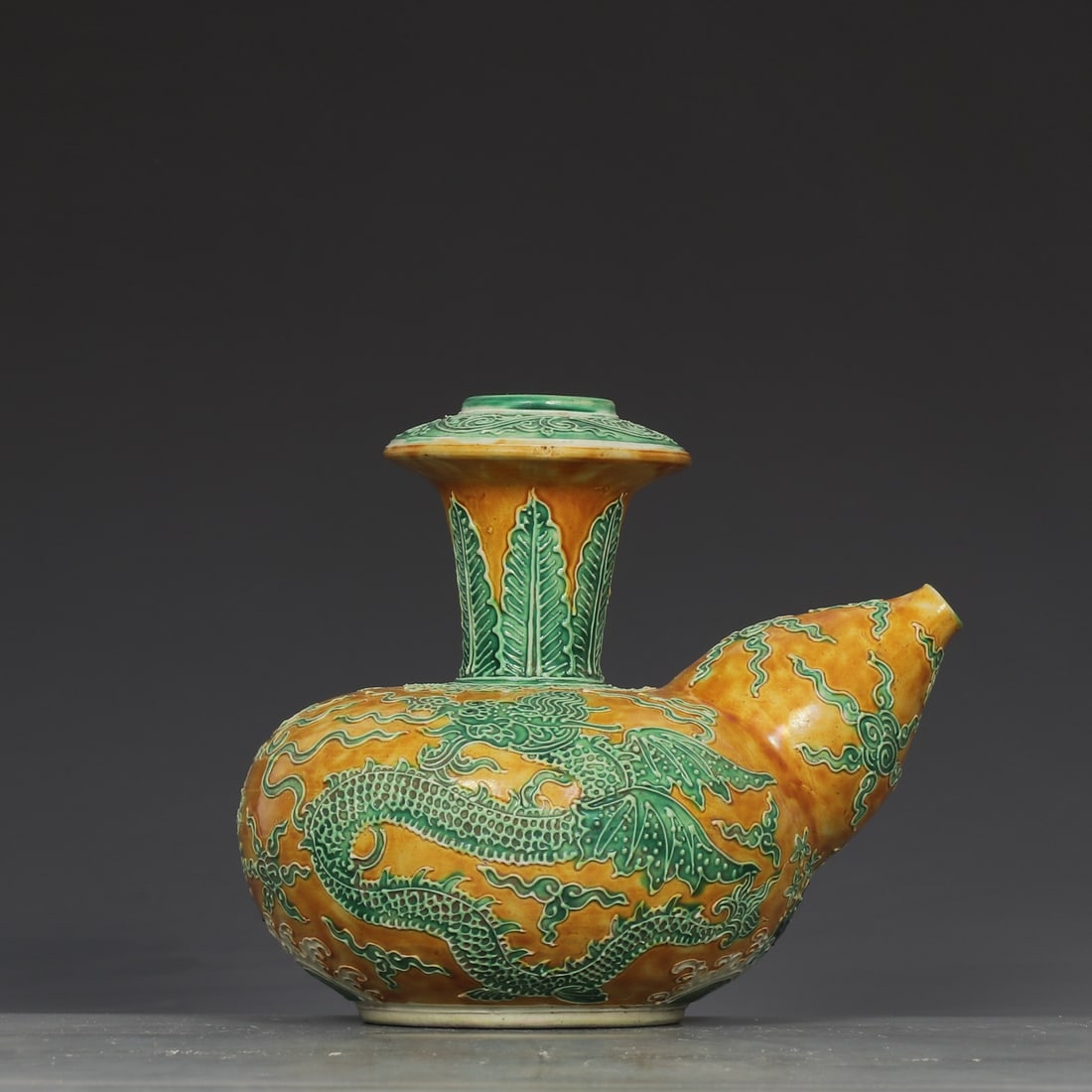 An Exquisite Fahua Glazed Dragon Pattern Ewer - 7