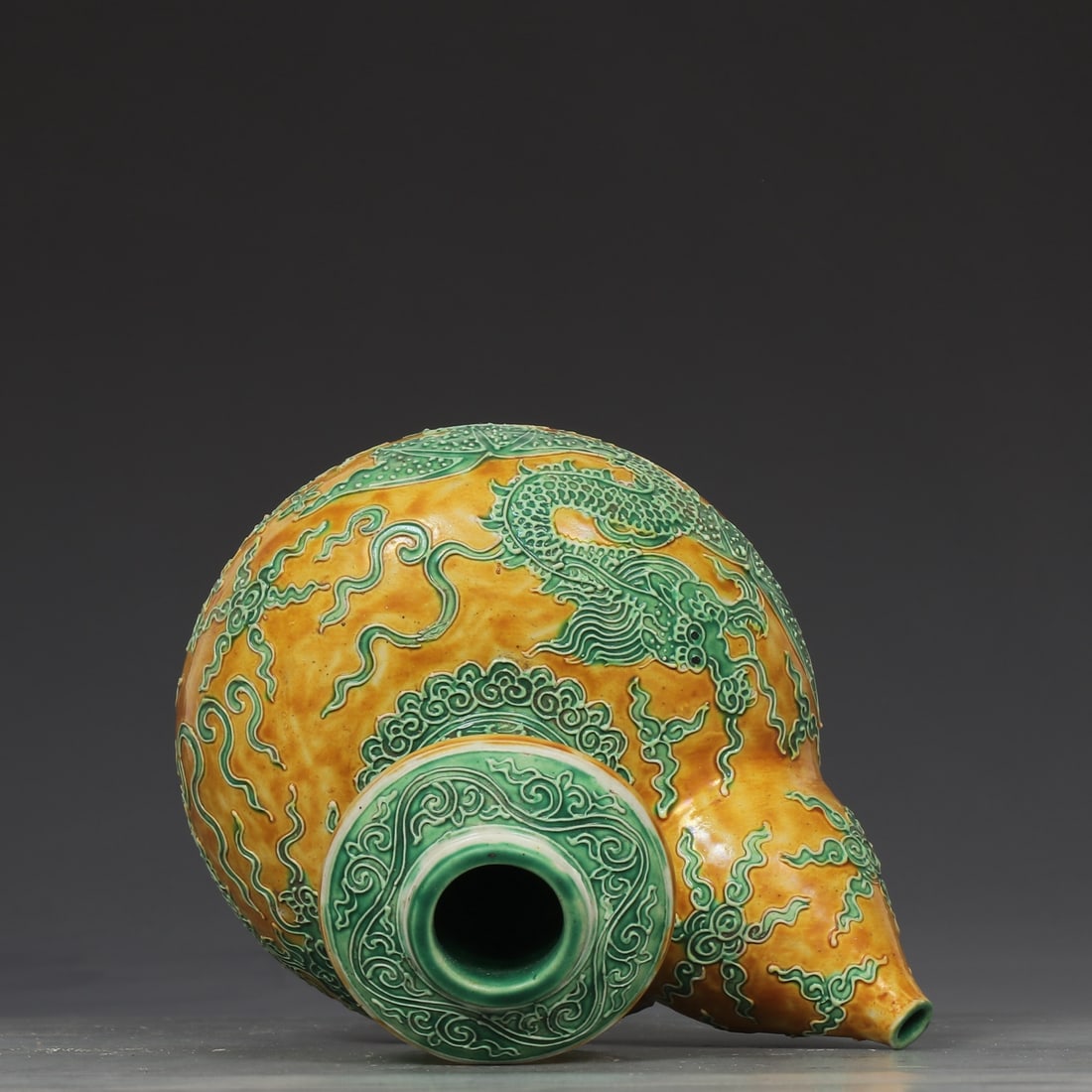 An Exquisite Fahua Glazed Dragon Pattern Ewer - 8