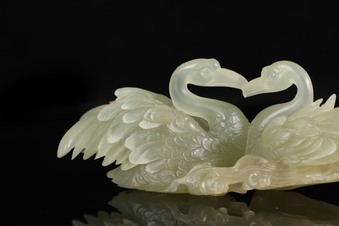An Exquisite Crystal Goose Ornament - 6