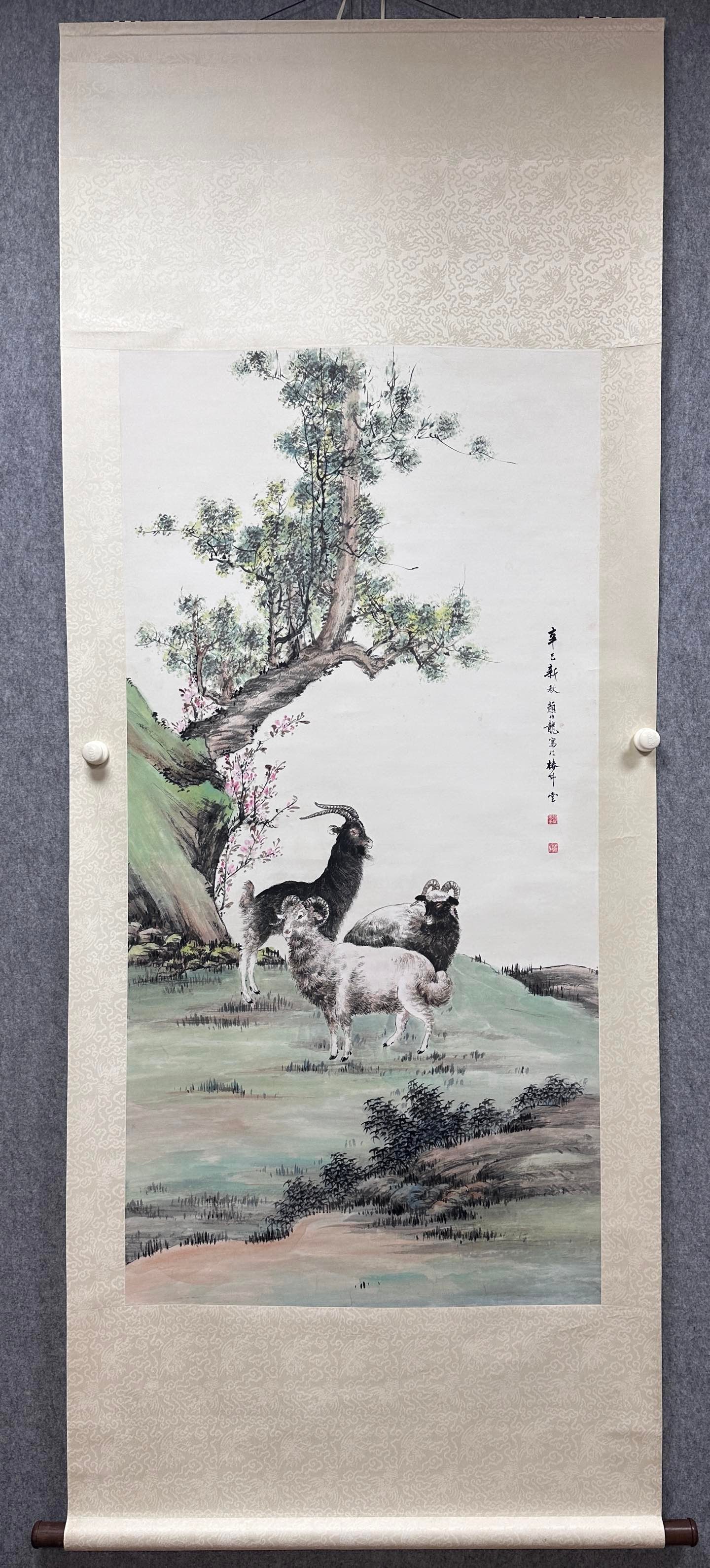 A Chinese Vertical Scroll Ink Painting of Sheep on Paper: A Chinese Vertical Scroll Ink Painting of Sheep on PaperYan bolong Without frame Size:68cmx137cm (The Dimensions Of All Batches Are Manually Measured.If You Need More Detailed Information, Please Cont