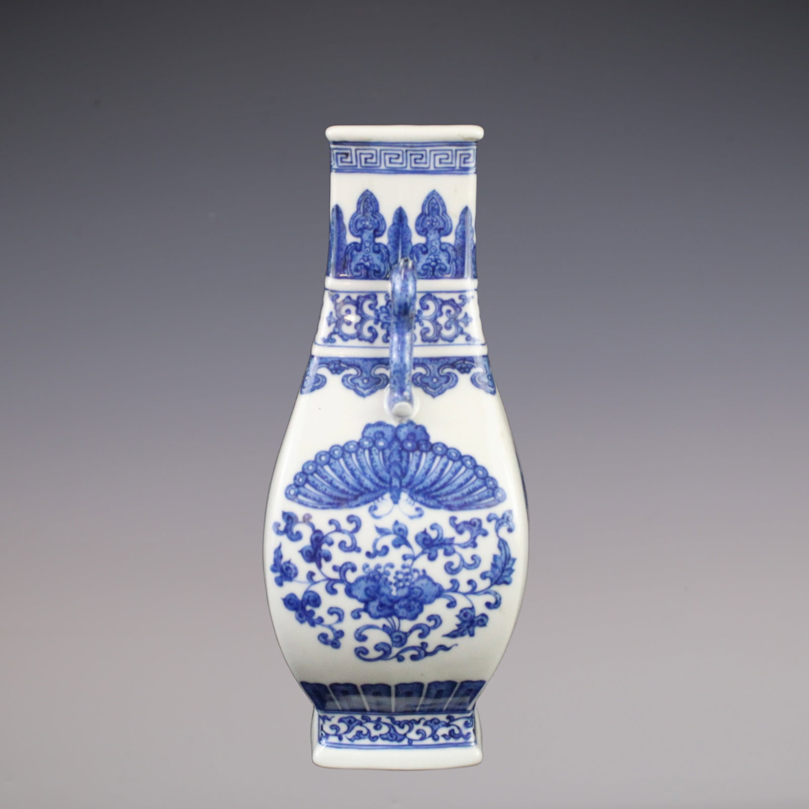 An Exquisite Blue and White Phoenix Pattern Lotus Pattern Double-Ears Vase - 2