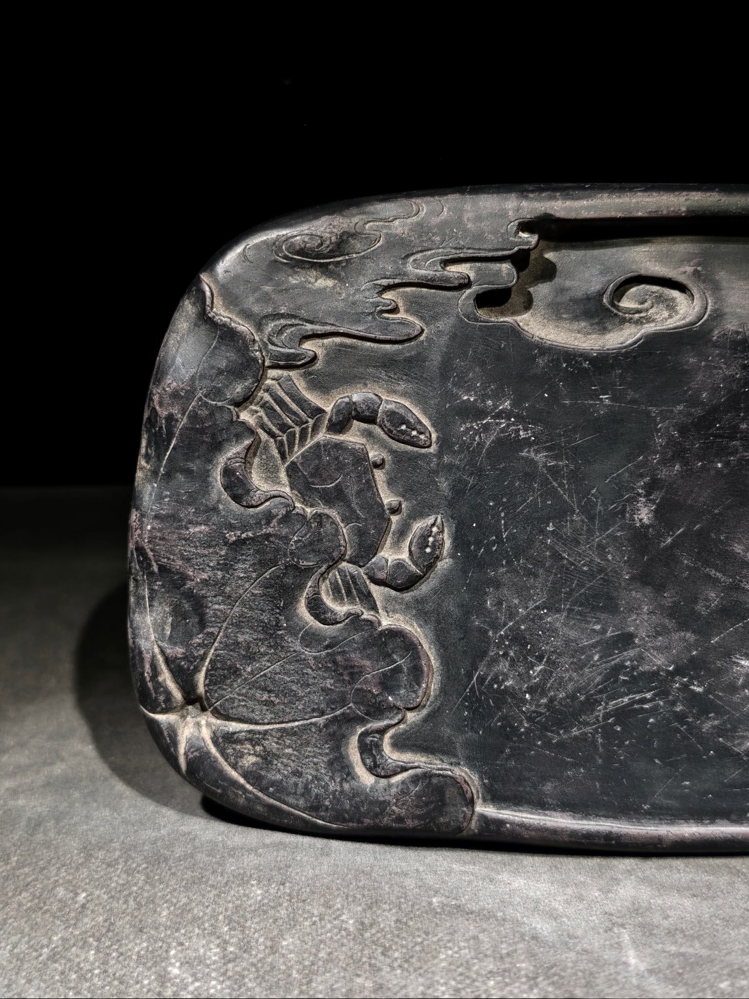 An Exquisite Crab Pattern with poem Inkstone - 2