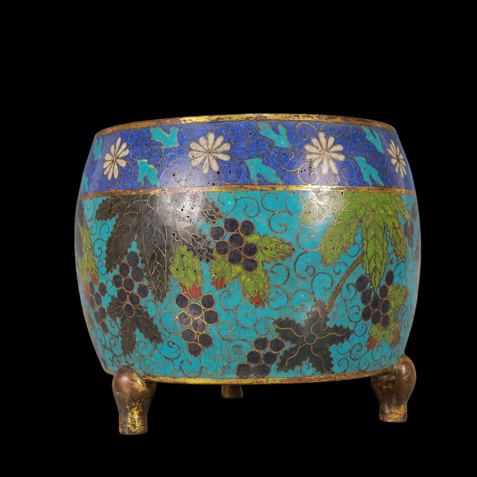 A Exquisite Cloisonne Grapes Pattern Tripod Censer - 3