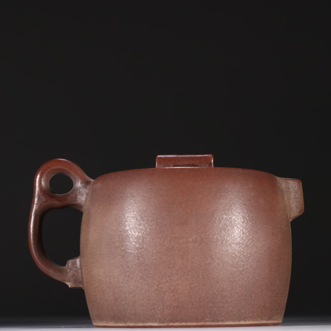 An Exquisite Purple Sands Flower Pattern Teapot - 4