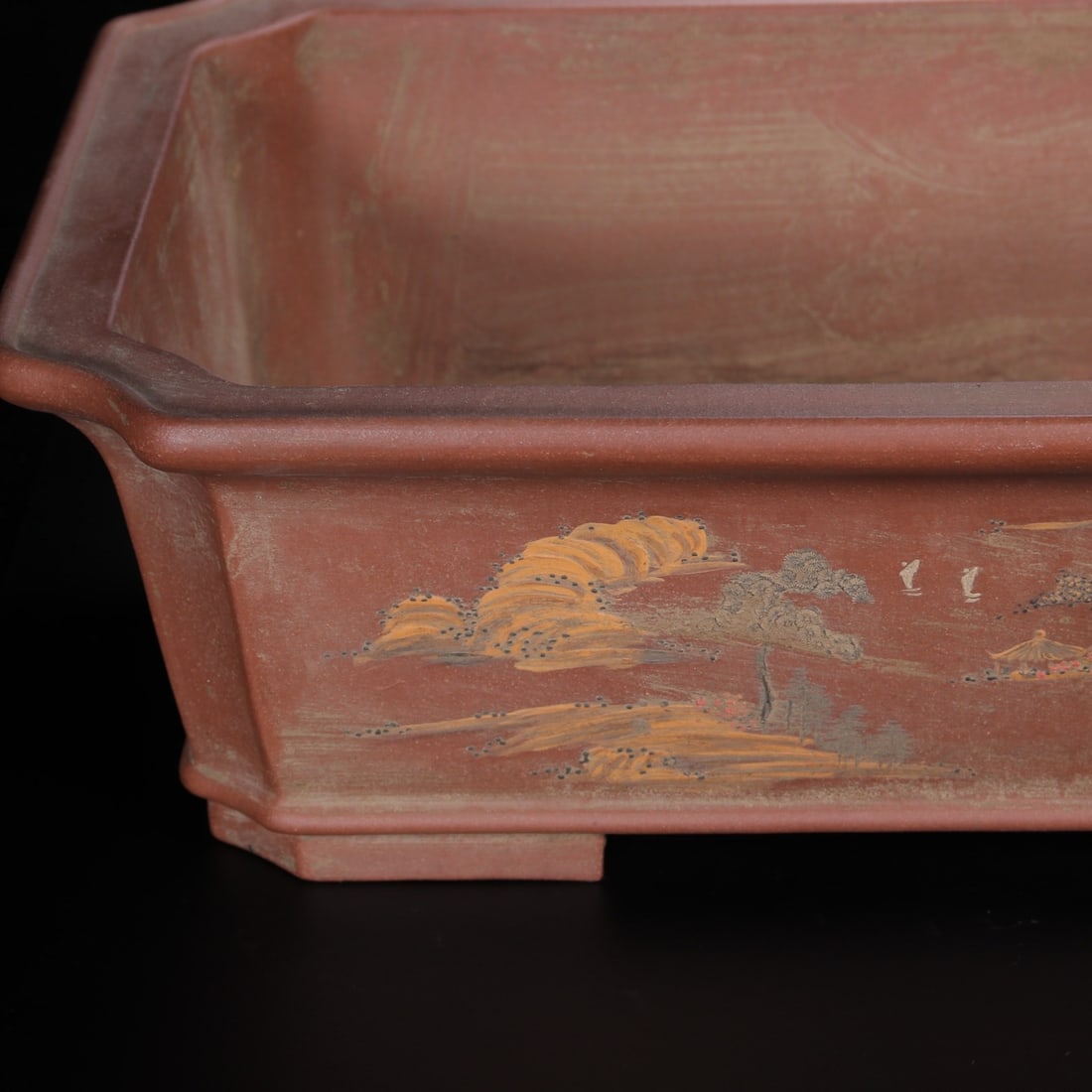 An Exquisite Purple Sands Landscape Pattern Basin - 2