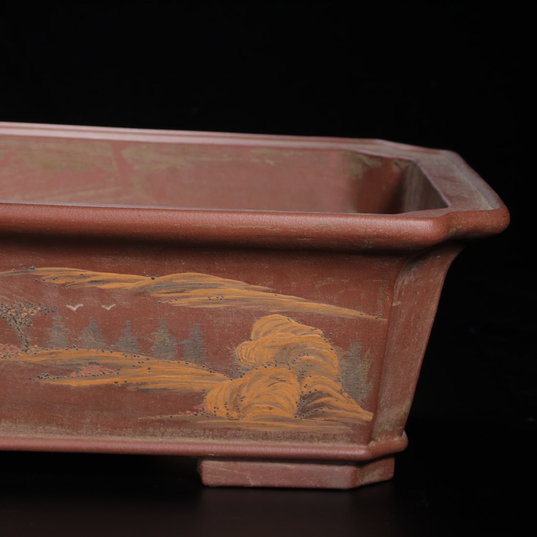 An Exquisite Purple Sands Landscape Pattern Basin - 3