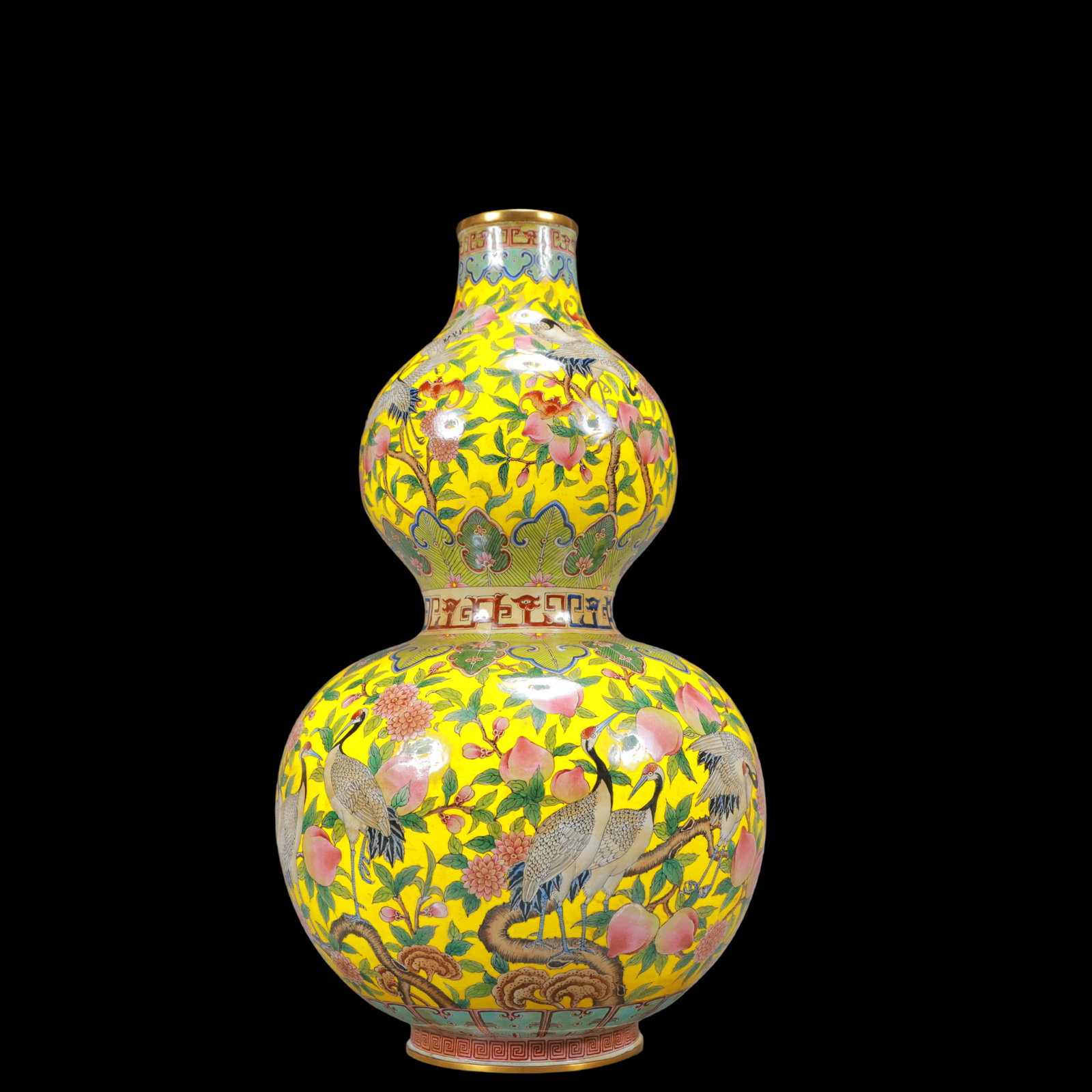A Exquisite Coppery Enamel Flower and Fruit Pattern Crane Pattern Gourd-Shaped Vase: A Exquisite Coppery Enamel Flower and Fruit Pattern Crane Pattern Gourd-Shaped Vase Qing Dynasty, China Qianlong Four-character Mark Size:20cmx32cm Weight:1450g (The Dimensions Of All Batches Are Manu