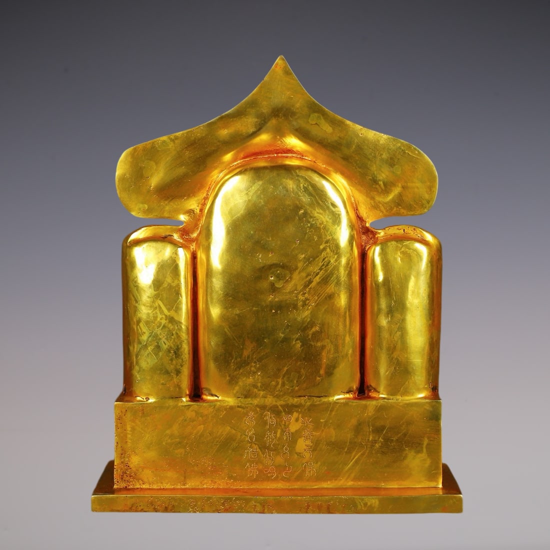 An Exquisite Gilt Bronze Buddha Statue - 9