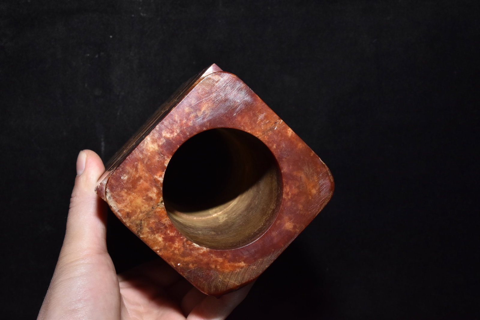 An Exquisite Hemo Jade Ornament - 5
