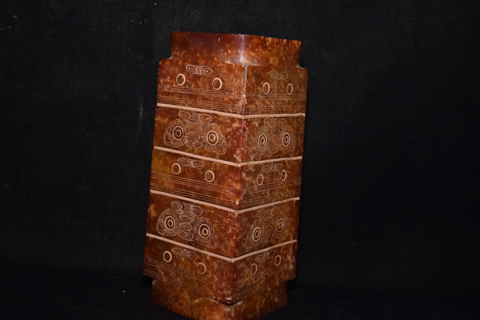 An Exquisite Hemo Jade Ornament - 6