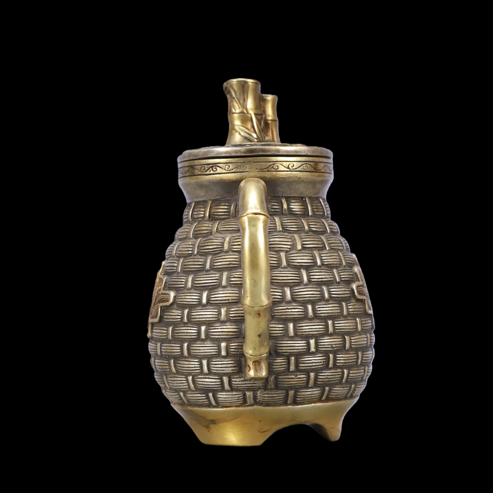 A Exquisite Gilt Silver Seawater Pattern Fish Pattern Ewer - 6