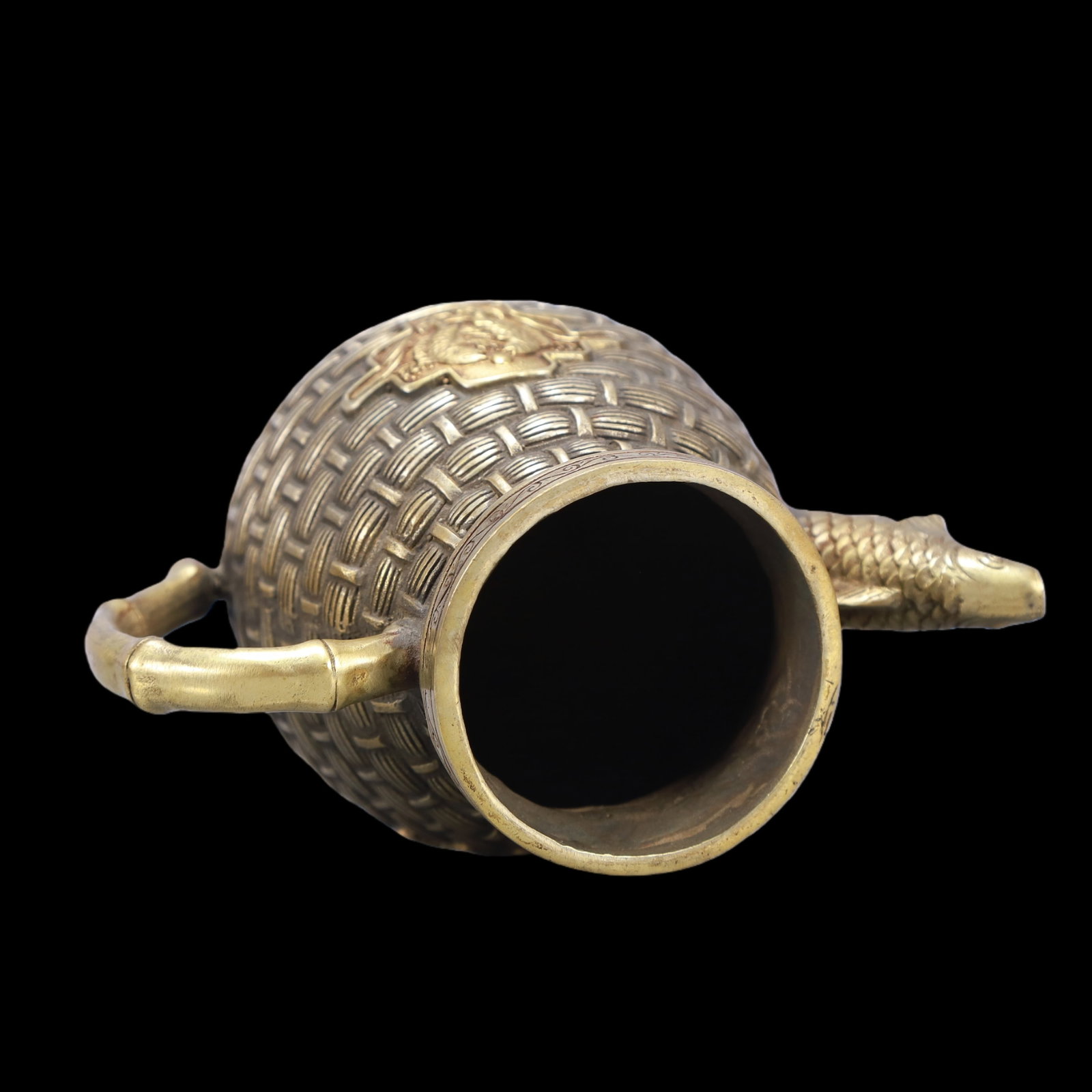 A Exquisite Gilt Silver Seawater Pattern Fish Pattern Ewer - 8