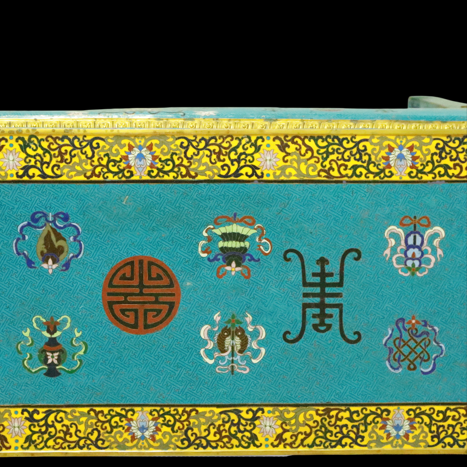 An Exquisite Cloisonne Beast-Face Pattern Bats and Peach Pattern Eight Treasures Pattern Table - 18