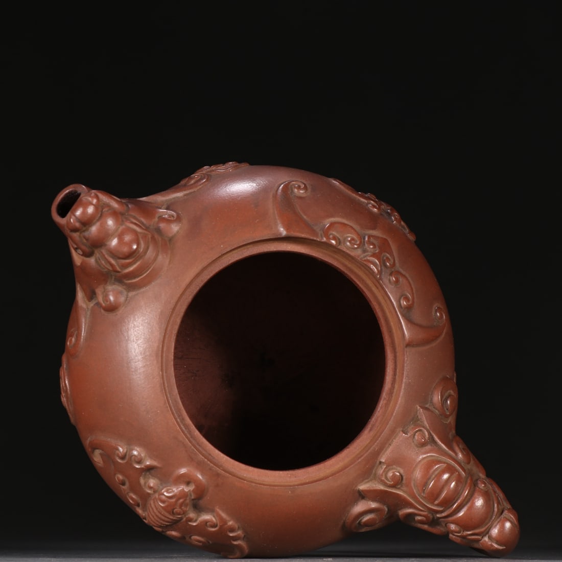 An Exquisite Purple Sands Bats Pattern Teapot - 8