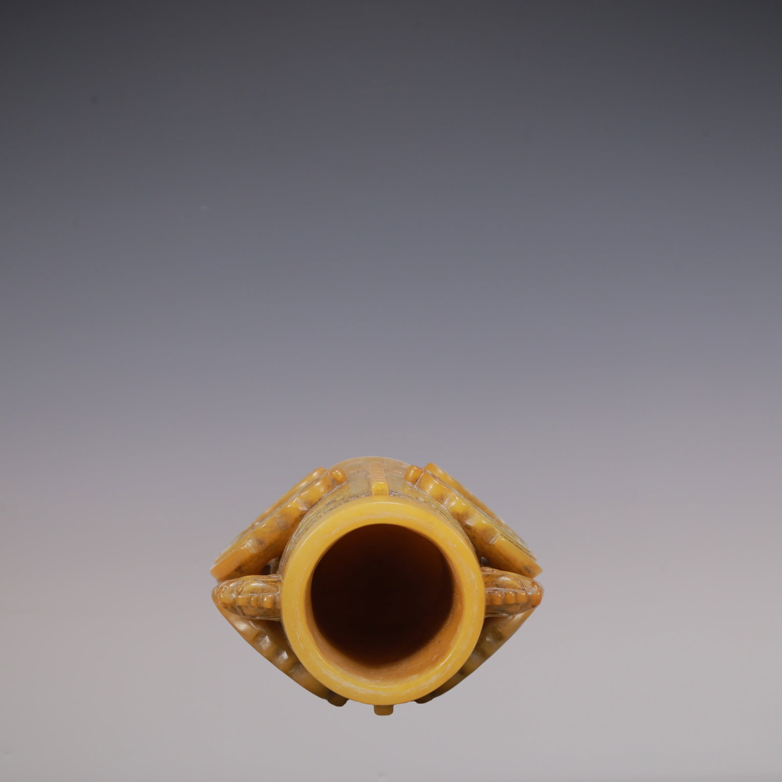 A Exquisite Shoushan Stone Beast-Face Pattern Vase - 8