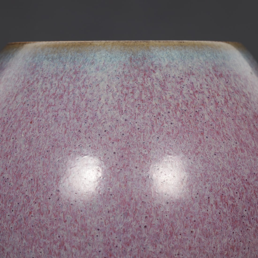 An Exquisite Jun yao Purple Glazed Jar - 3