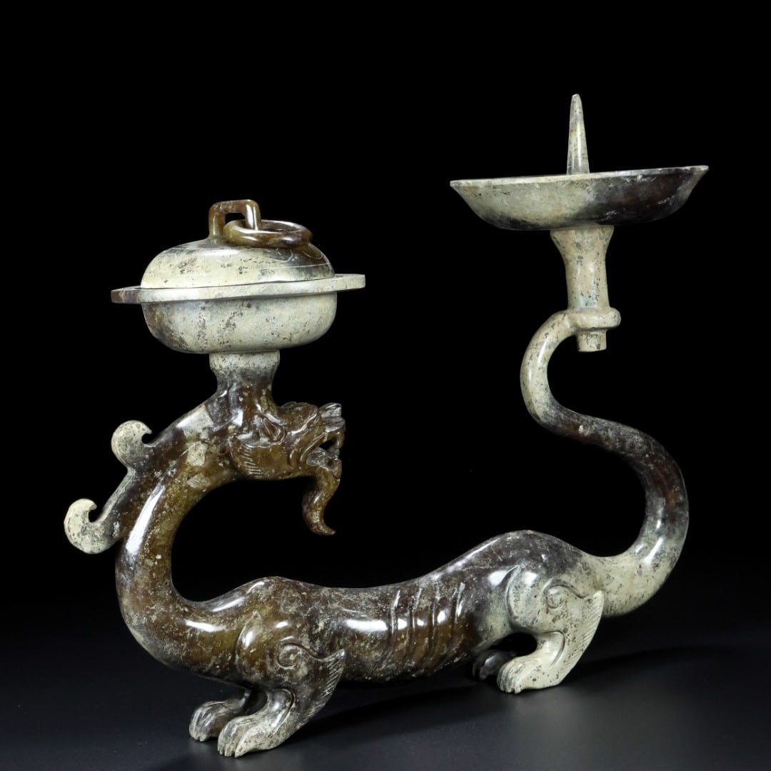 An Exquisite White Jade Dragon-Shaped Candlestick - 8