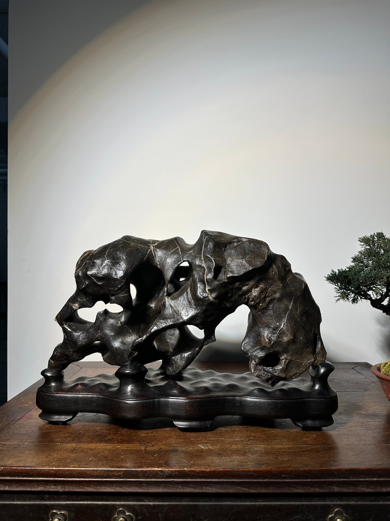 An Exquisite Taihu Stone Ornament: An Exquisite Taihu Stone Ornament Qing Dynasty, China Size:51cmx32cmx20cm (The Dimensions Of All Batches Are Manually Measured.If You Need More Detailed Information, Please Contact Our Customer