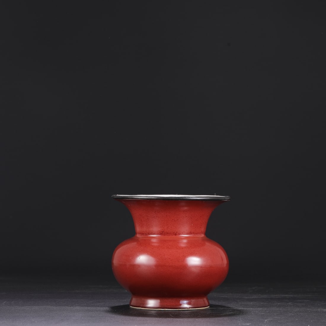 An Exquisite Ruby red-Glazed Vase - 2