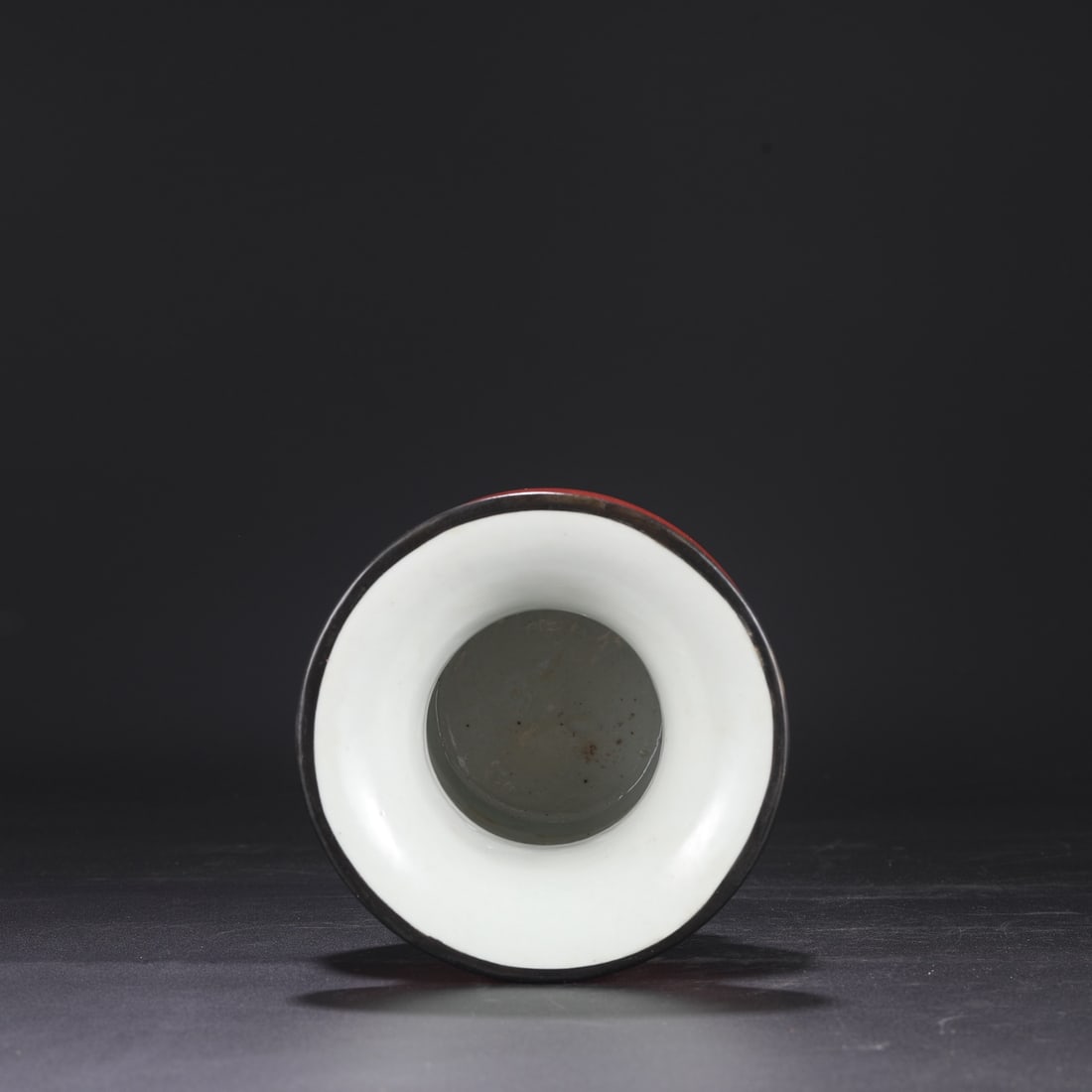 An Exquisite Ruby red-Glazed Vase - 5