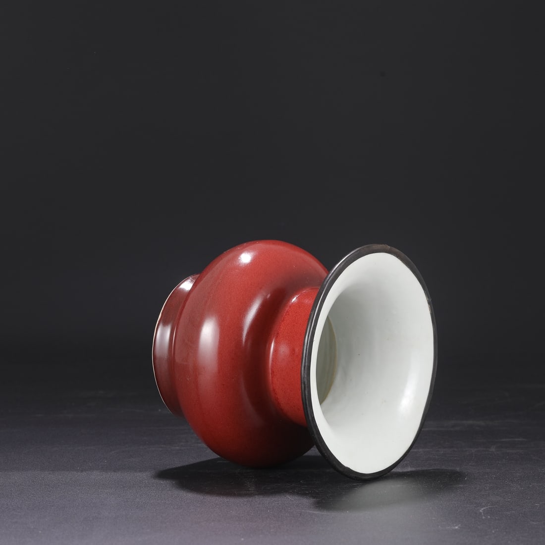An Exquisite Ruby red-Glazed Vase - 6