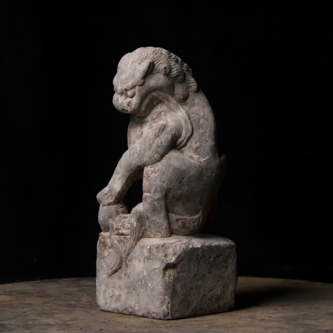 A Qing Dynasty bluestone stone carved beast - 4