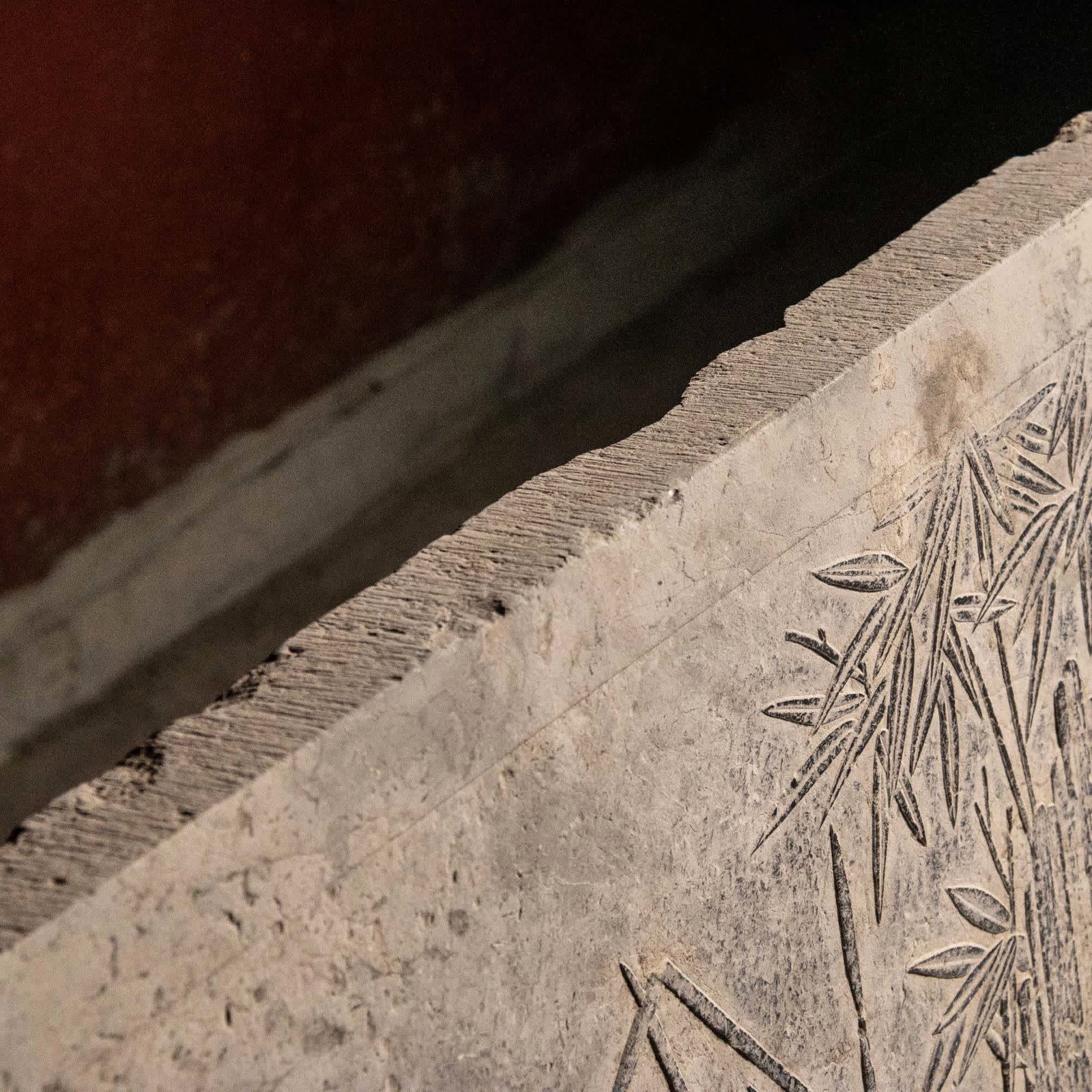 A Qing Dynasty relief stone slab - 7