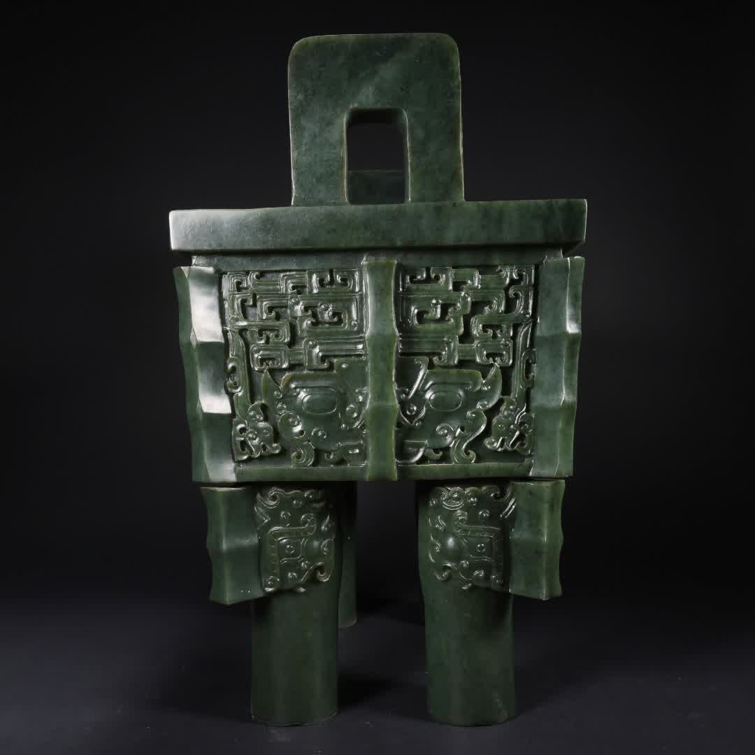 A Qing Dynasty Hetian jasper gluttonous pattern large square tripod - 4