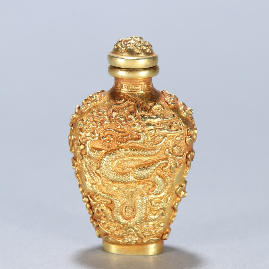 A solid gold dragon pattern snuff bottle - 5