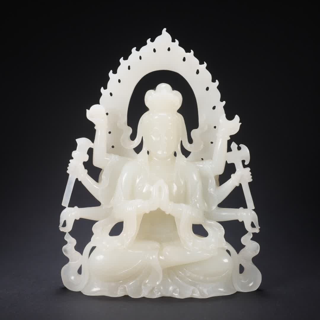 A piece of Qing Dynasty Hetian jade eight-armed Guanyin: Qing Dynasty Hetian jade eight-armed Guanyin SIZE: 16.4x12.5x3.5cm W:577g (The Dimensions Of All Batches Are Manually Measured.If You Need More Detailed Information, Please Contact Our Customer