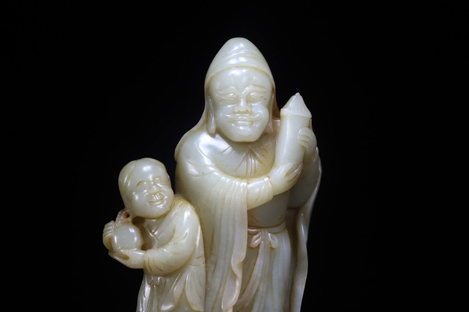 A Qing Dynasty rosewood seed material Hu people talk about opera ornaments - 11