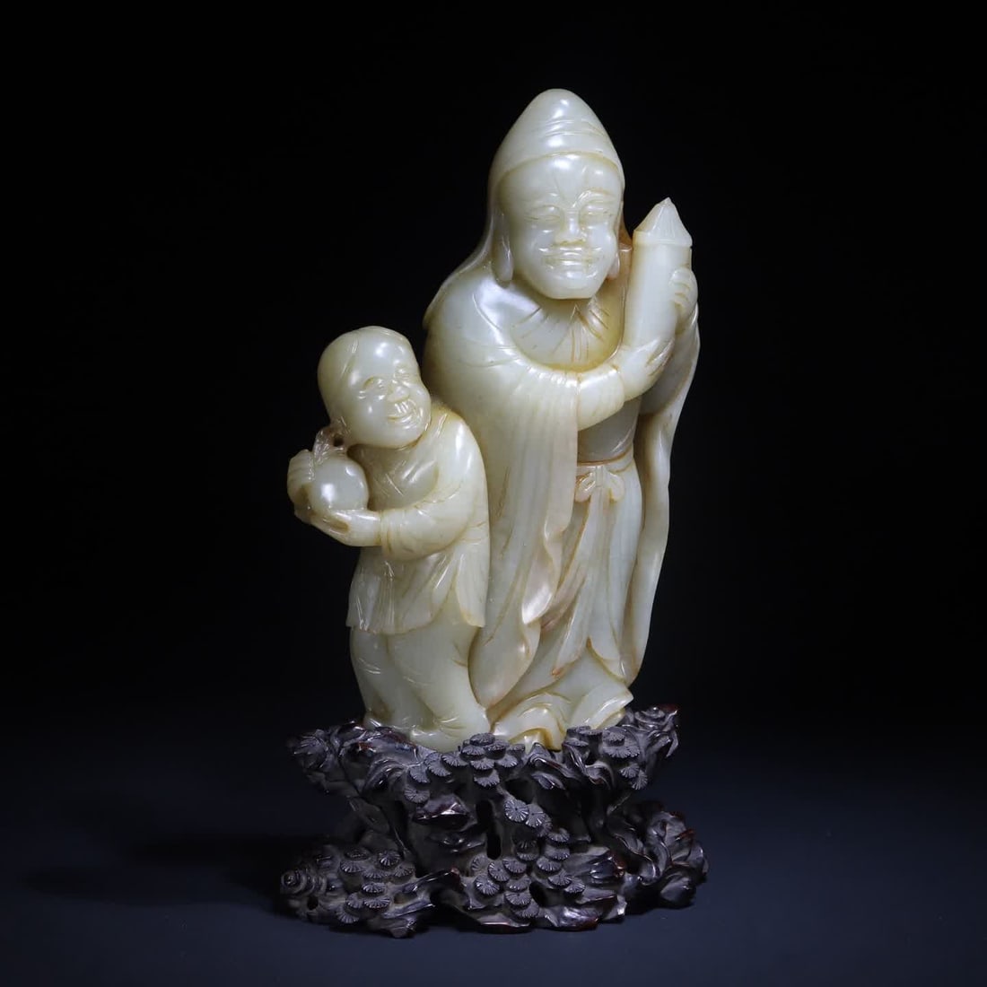 A Qing Dynasty rosewood seed material Hu people talk about opera ornaments - 2