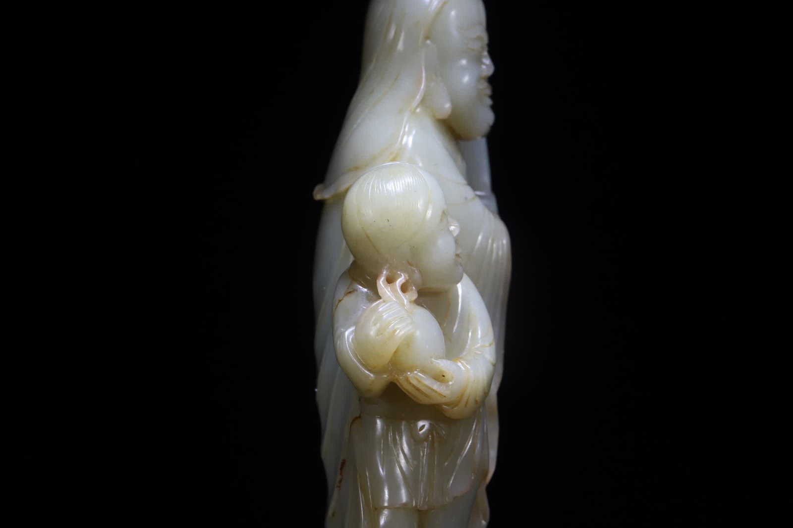 A Qing Dynasty rosewood seed material Hu people talk about opera ornaments - 5