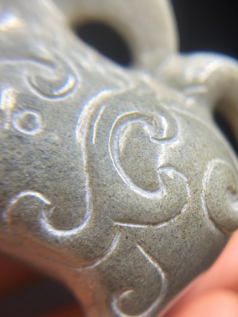 A Han Dynasty jade sheep - 9