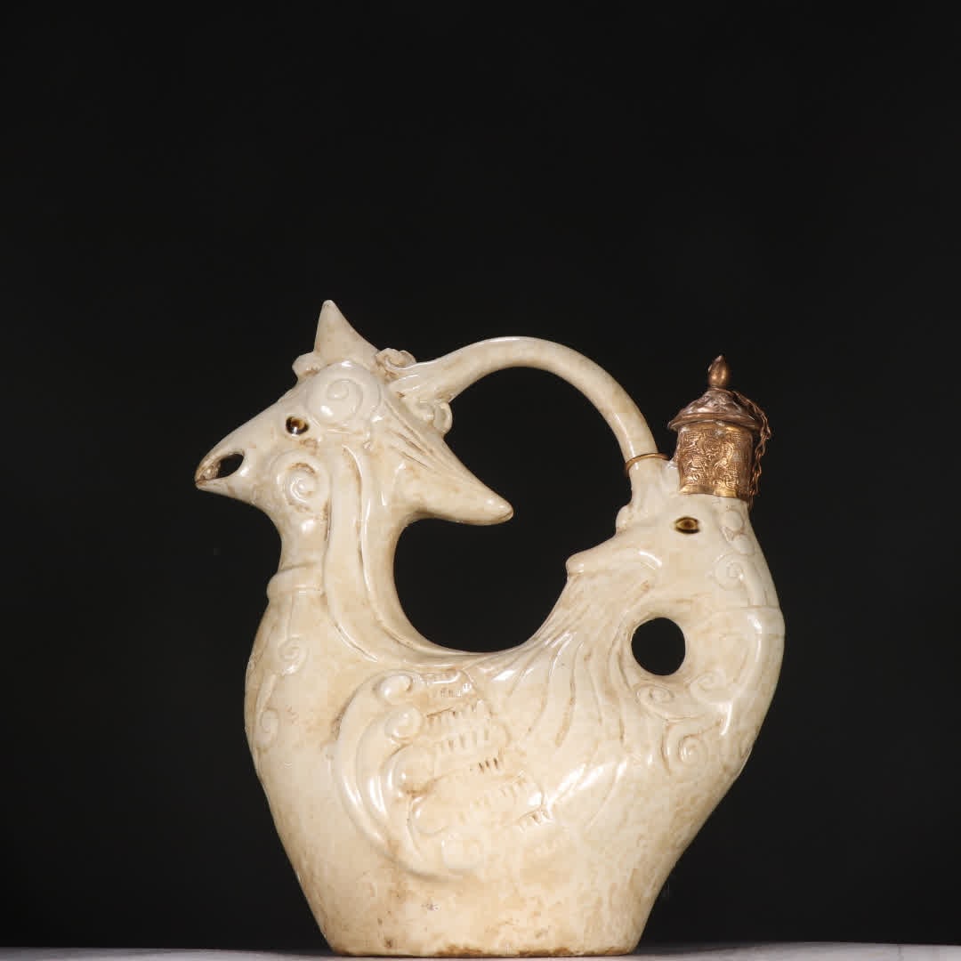 A piece of Song Ding kiln phoenix head holding pot: The phoenix head of the Song Ding kiln holds the pot SIZE: H:23.4cm W:19.8cm (The Dimensions Of All Batches Are Manually Measured.If You Need More Detailed Information, Please Contact Our Customer