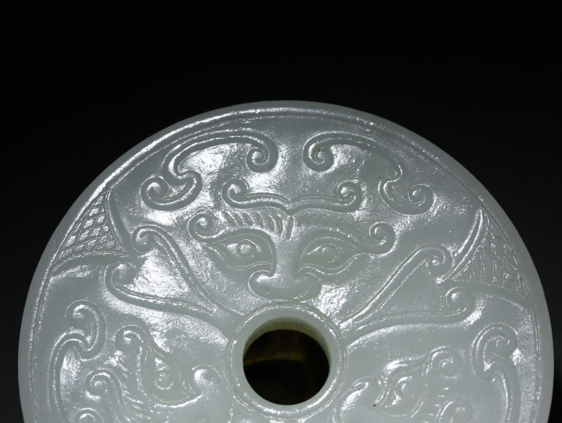 A Qing Dynasty Hetian jade double dragon pattern - 6