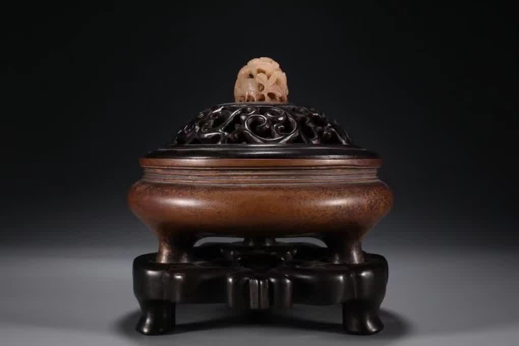 A Qing Dynasty copper tire aroma diffuser - 7