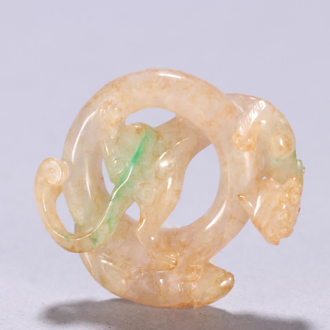 A Qing Dynasty jade dragon pattern carving - 3